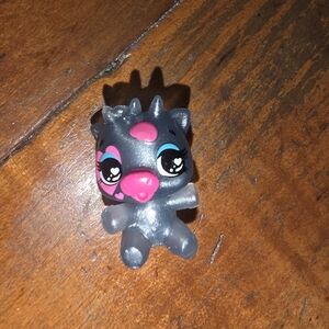 Hatchimals CollEGGtibles Season 7, Macon Blue